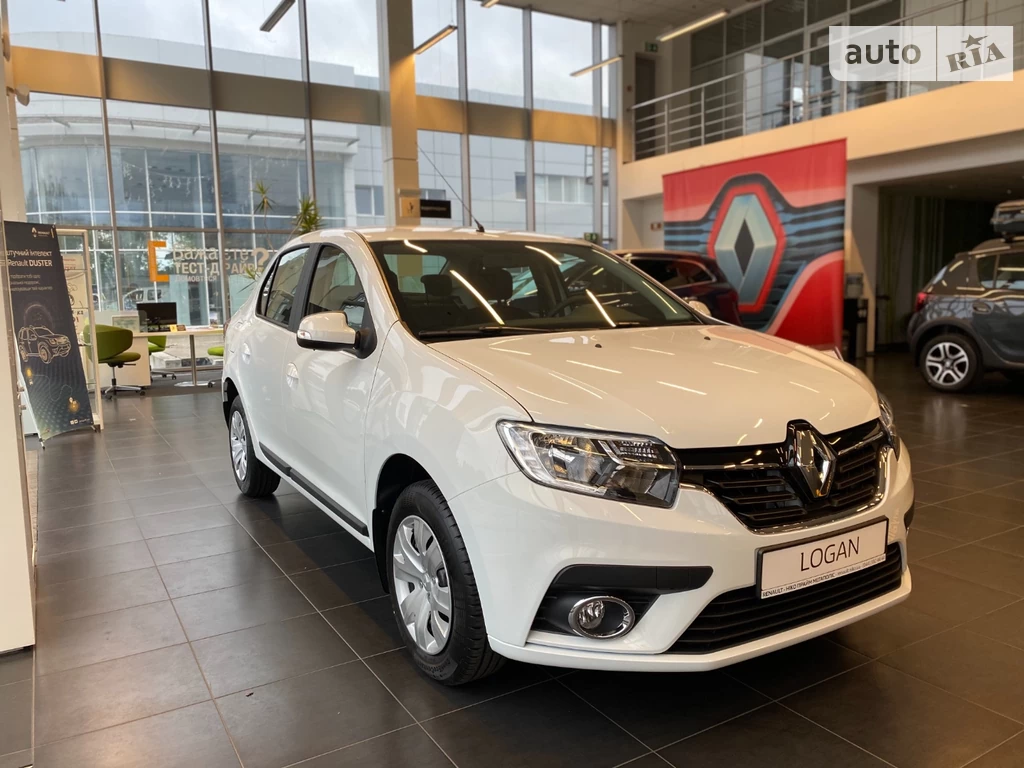 Renault Logan Life+