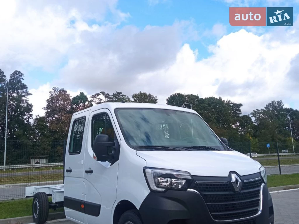 Renault Master Base