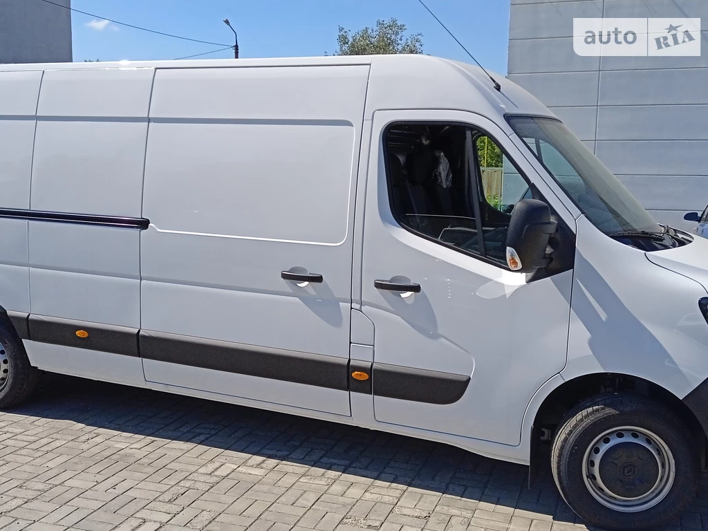 Renault Master Base