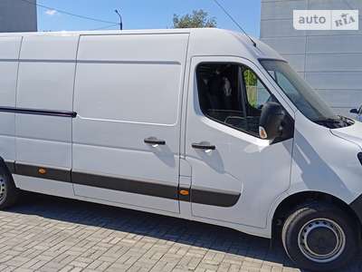 Renault Master Base 2.3 dCi MT (125 к.с.) L3H2 FWD 2024