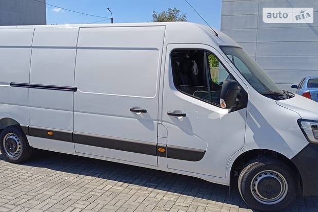 Renault Master Base