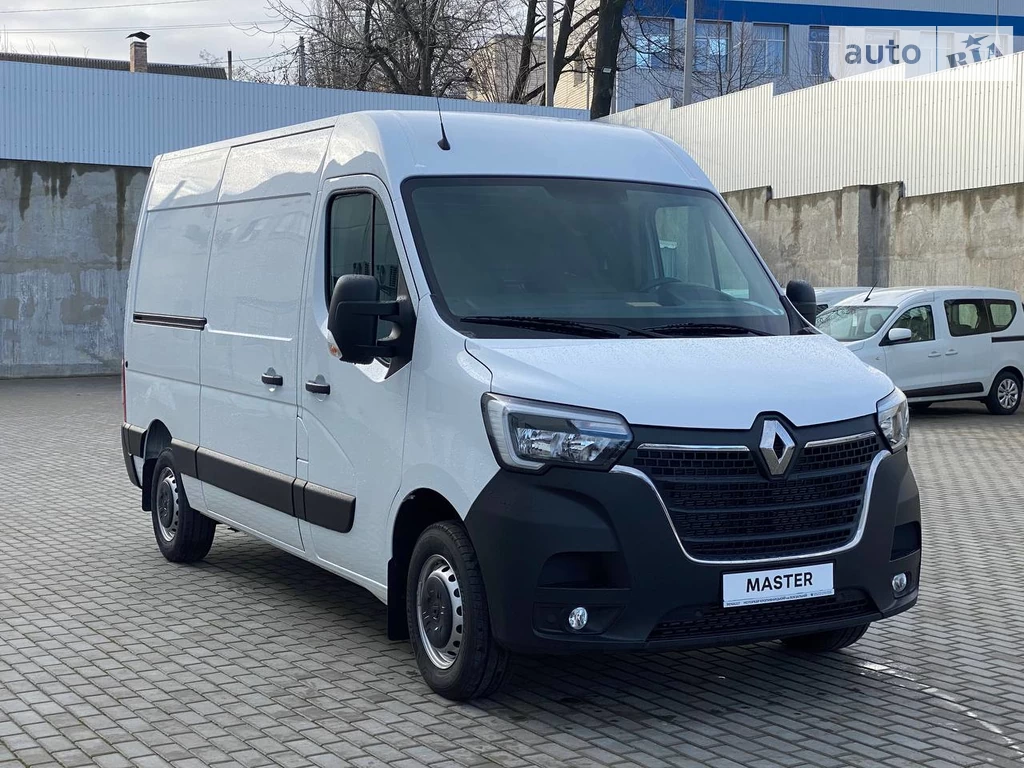 Renault Master Base