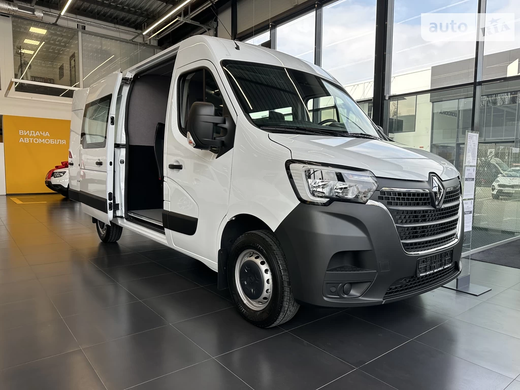 Renault Master Base