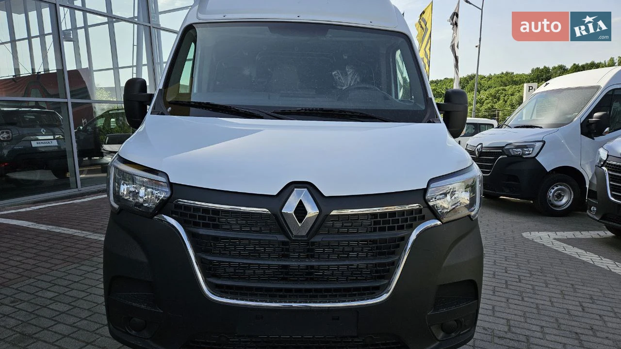 Renault Master Base