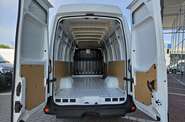 Renault Master Base