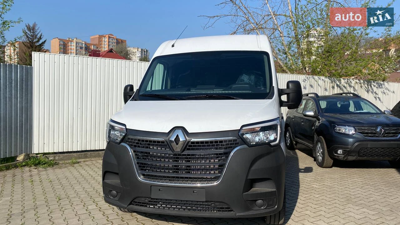Renault Master Base