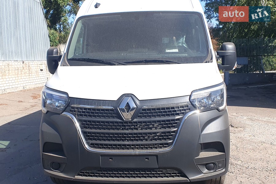 Renault Master - фото 3