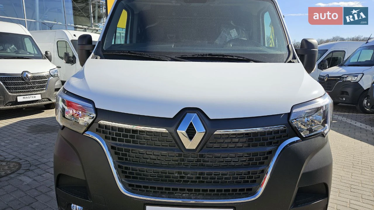Renault Master Base