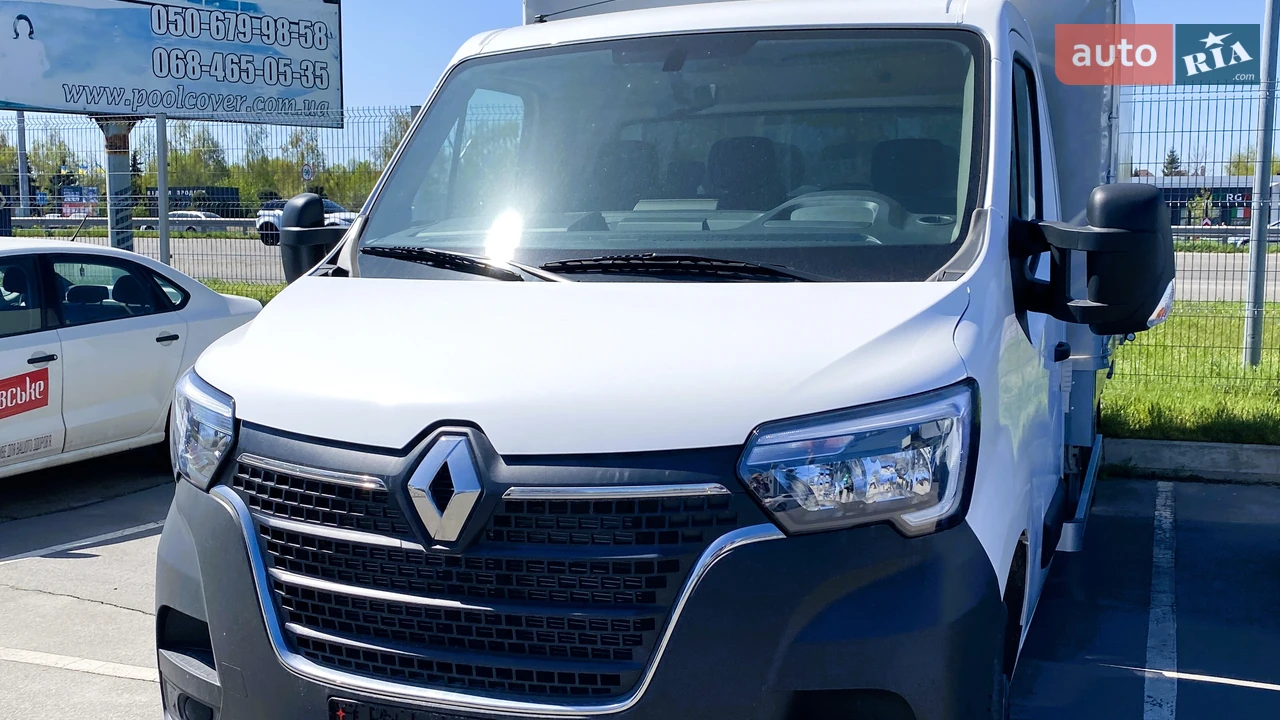 Renault Master Base