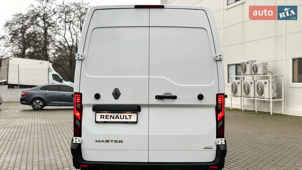 Renault-15