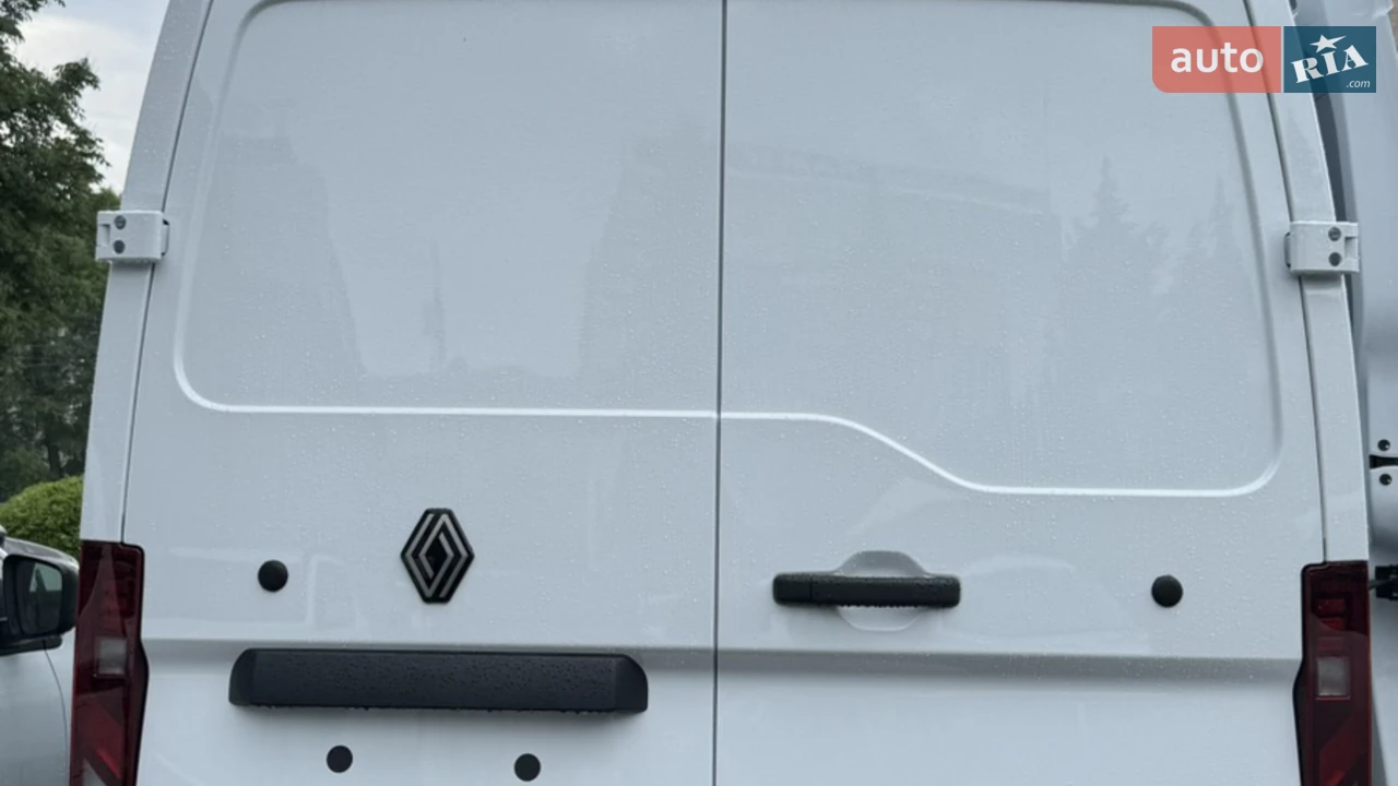 Renault-15