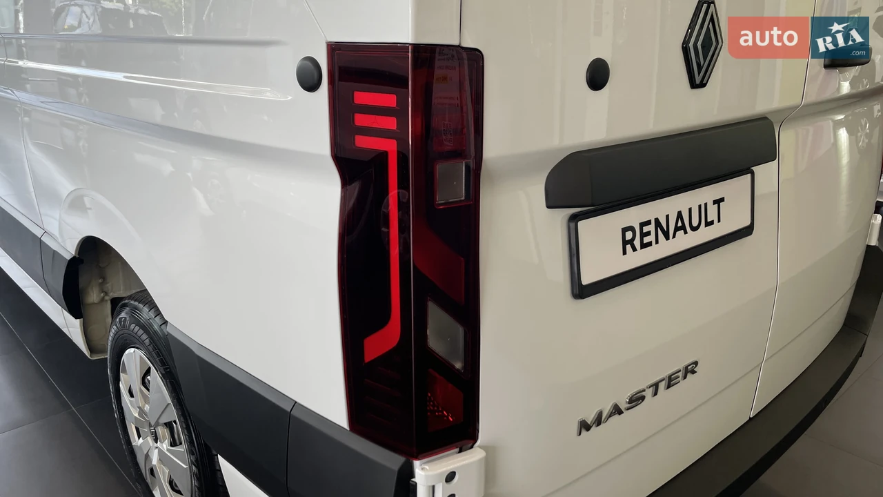 Renault-17