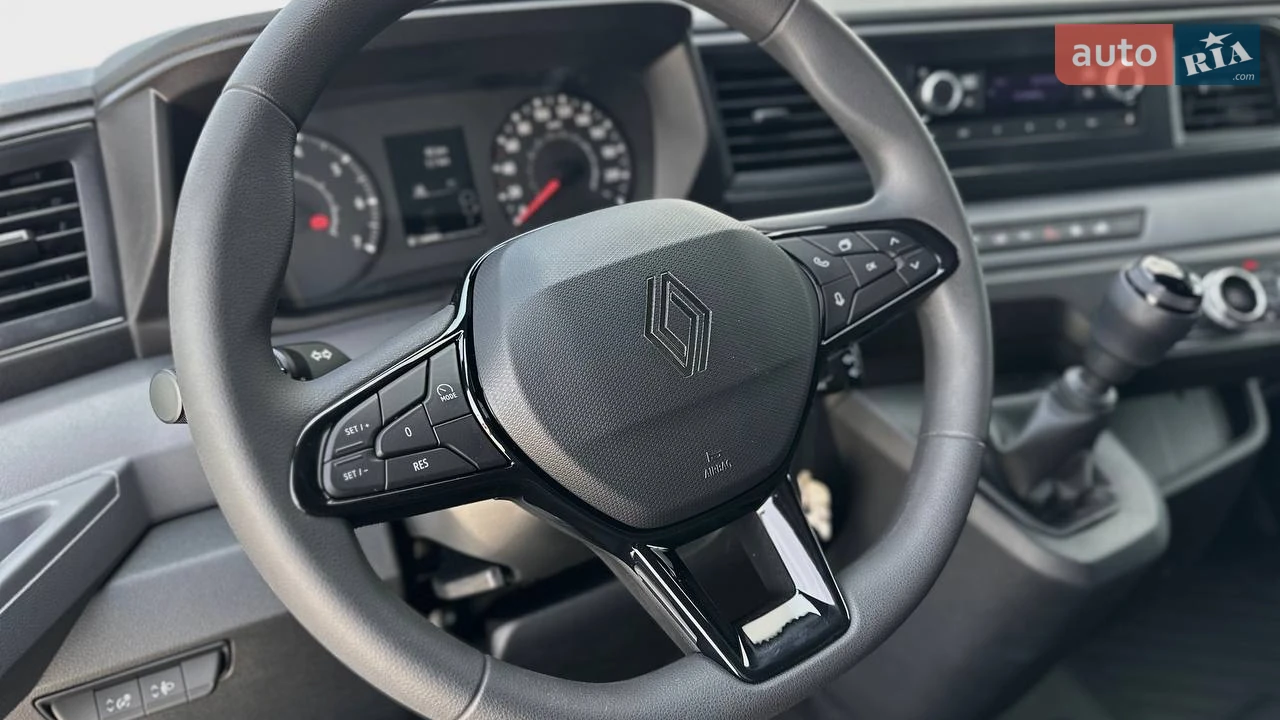 Renault-13