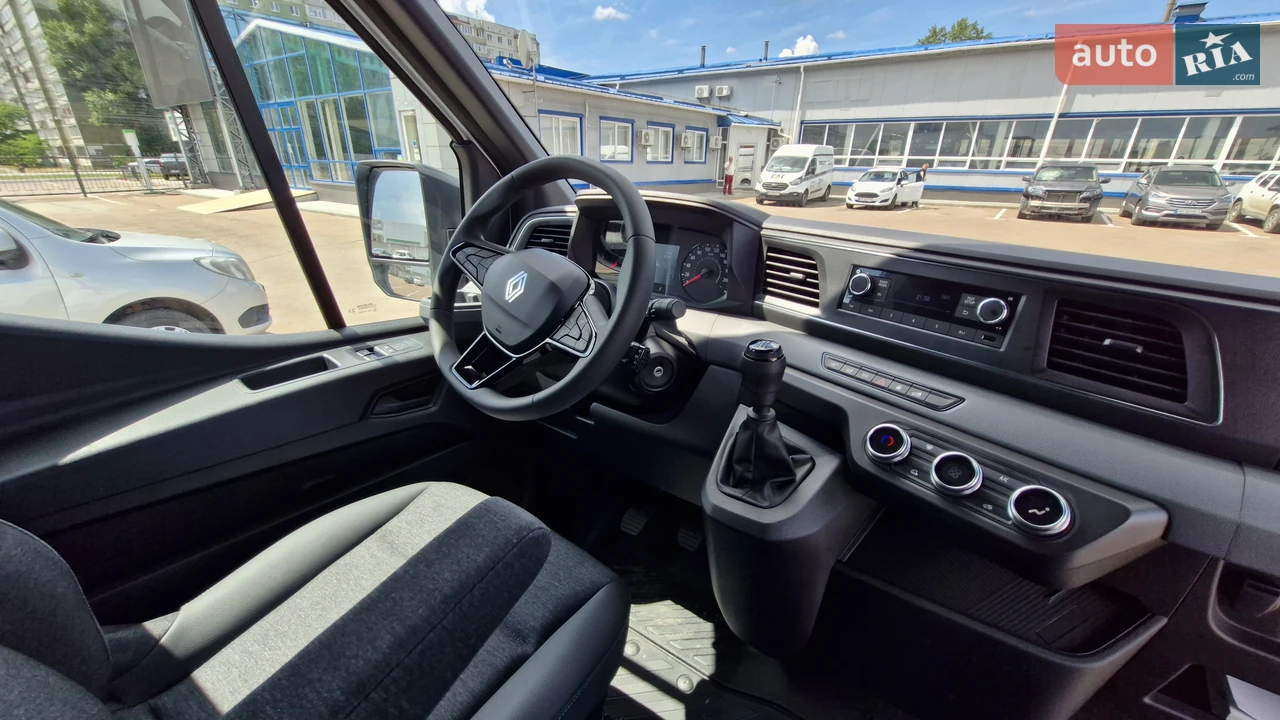 Renault-35