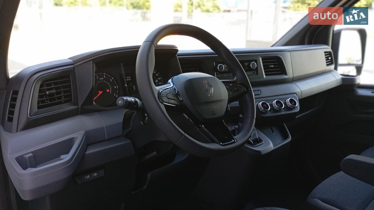 Renault-86