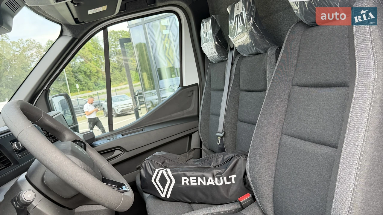 Renault-18