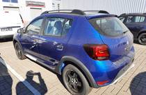 Renault Sandero StepWay Ultramarine