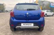 Renault Sandero StepWay Ultramarine