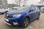 Renault Sandero StepWay Ultramarine