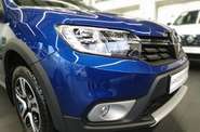 Renault Sandero StepWay Ultramarine