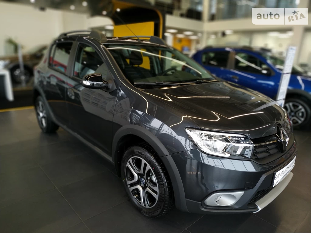 Renault Sandero StepWay Ultramarine