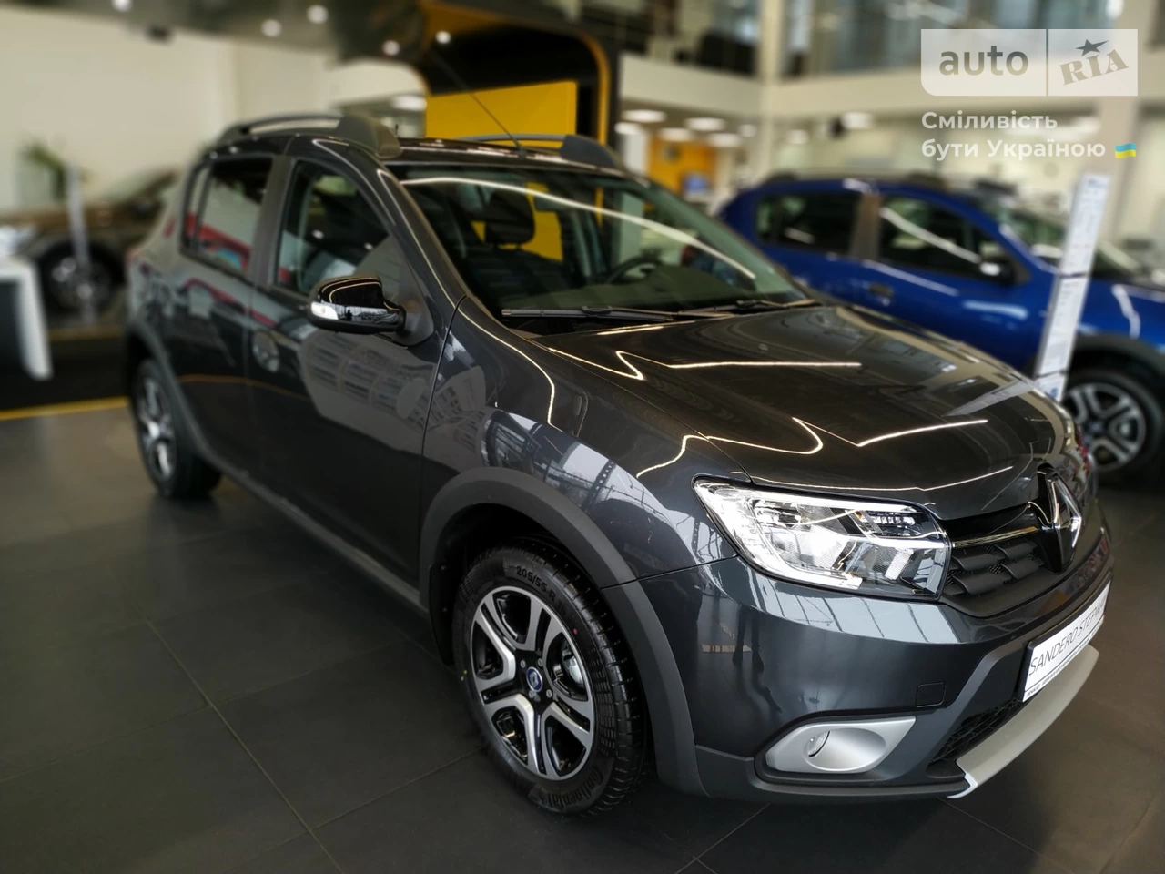 Renault Sandero StepWay Ultramarine