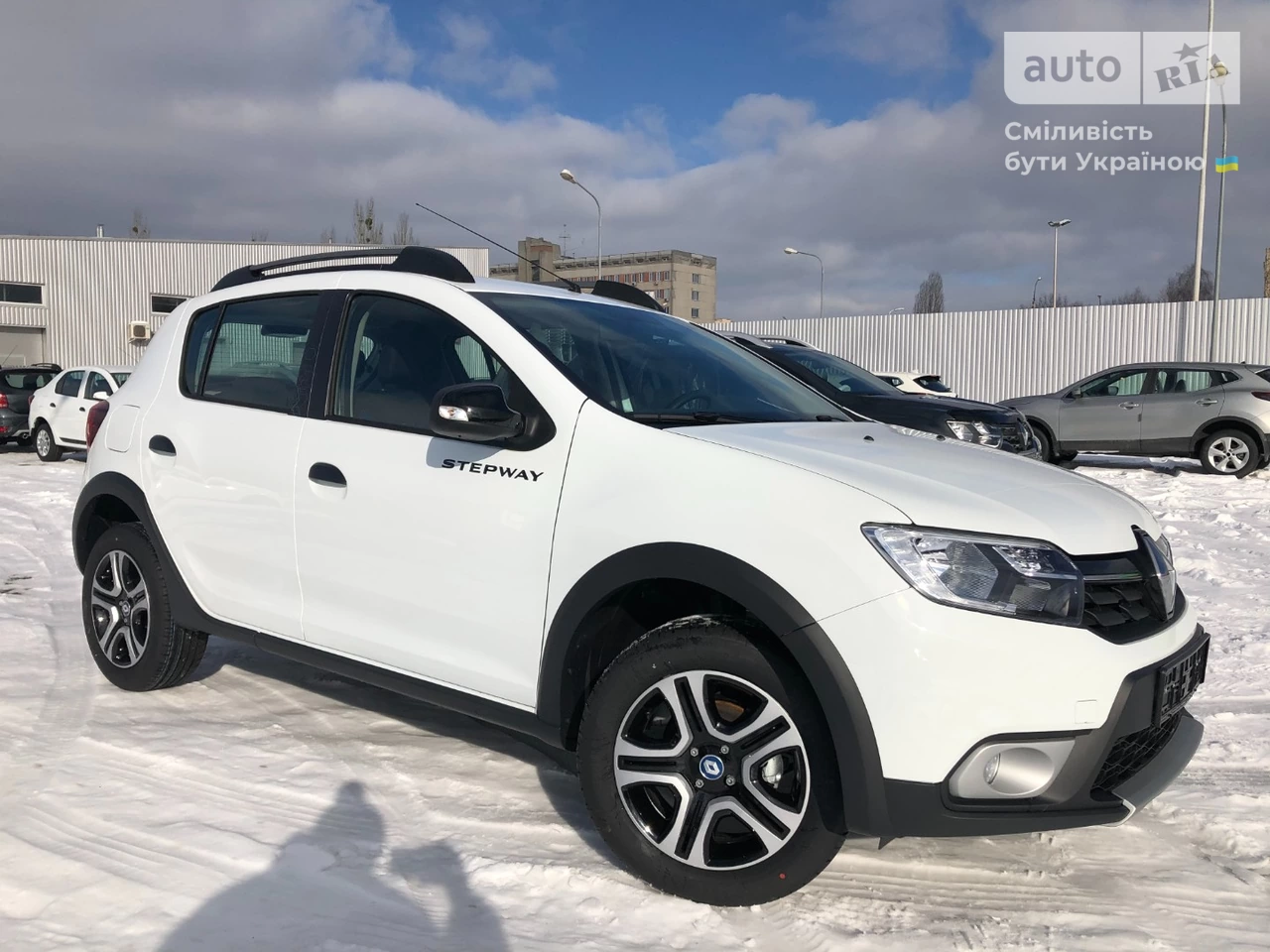 Renault Sandero StepWay Ultramarine