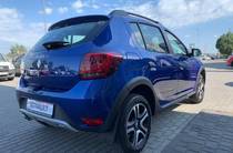 Renault Sandero StepWay Ultramarine