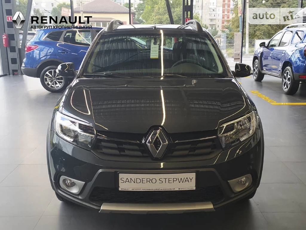 Renault Sandero StepWay Ultramarine