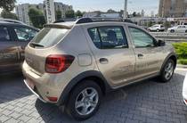 Renault Sandero StepWay Base