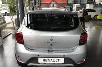 Renault Sandero StepWay Base