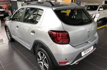 Renault Sandero StepWay Base