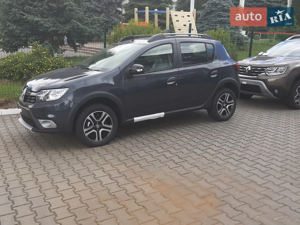 Renault Sandero StepWay Ultramarine