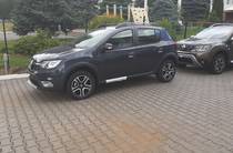 Renault Sandero StepWay Ultramarine