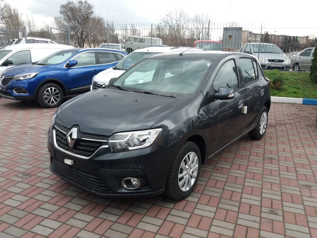 Renault Sandero Life+