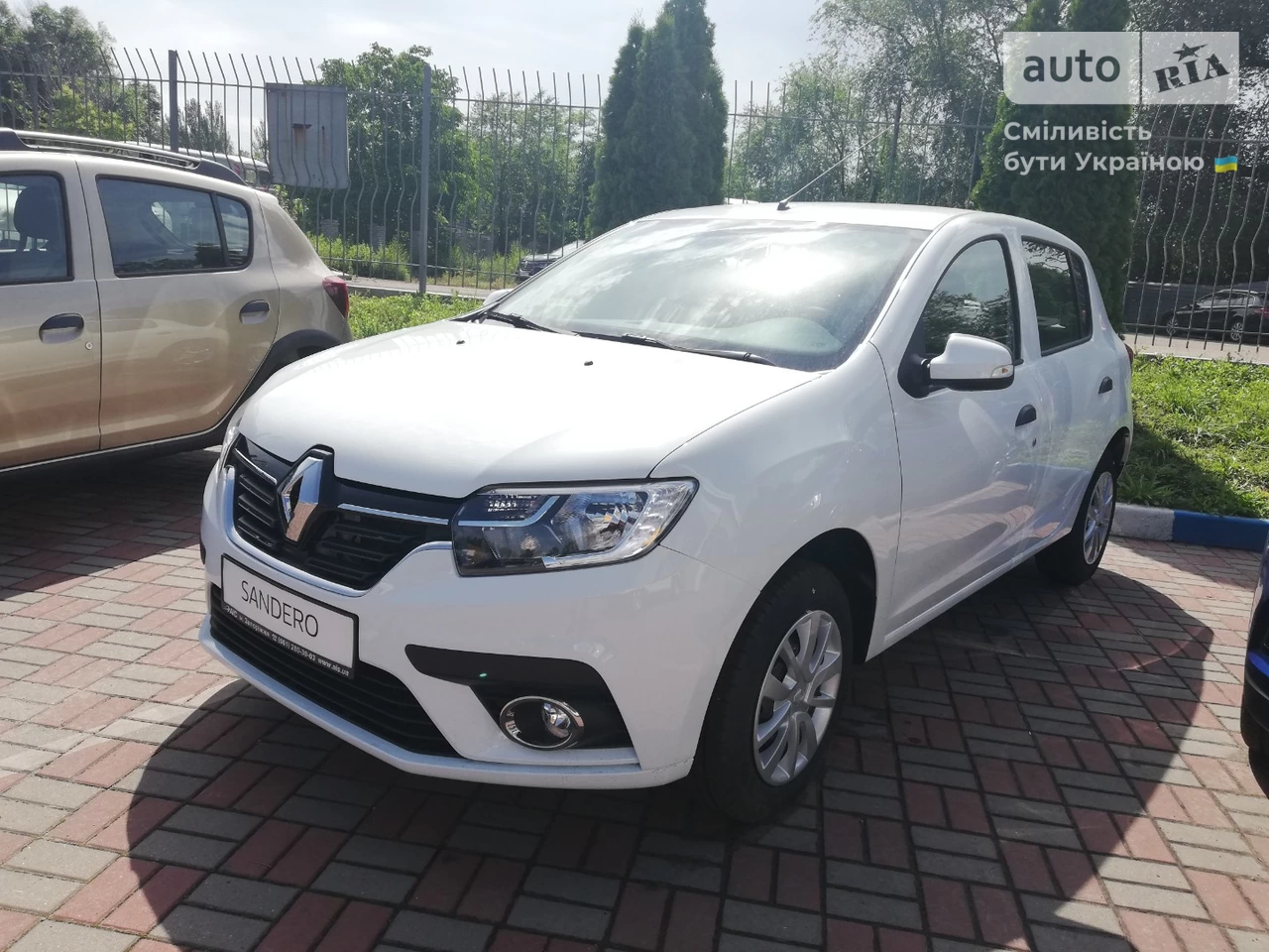 Renault Sandero Life+