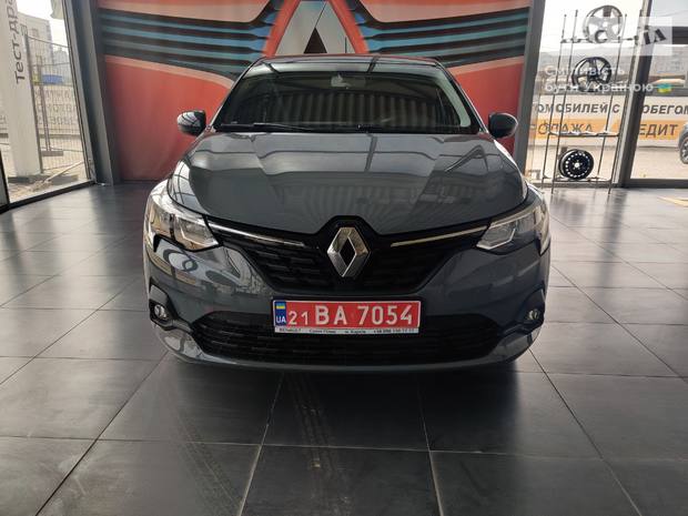 Renault Taliant 2025