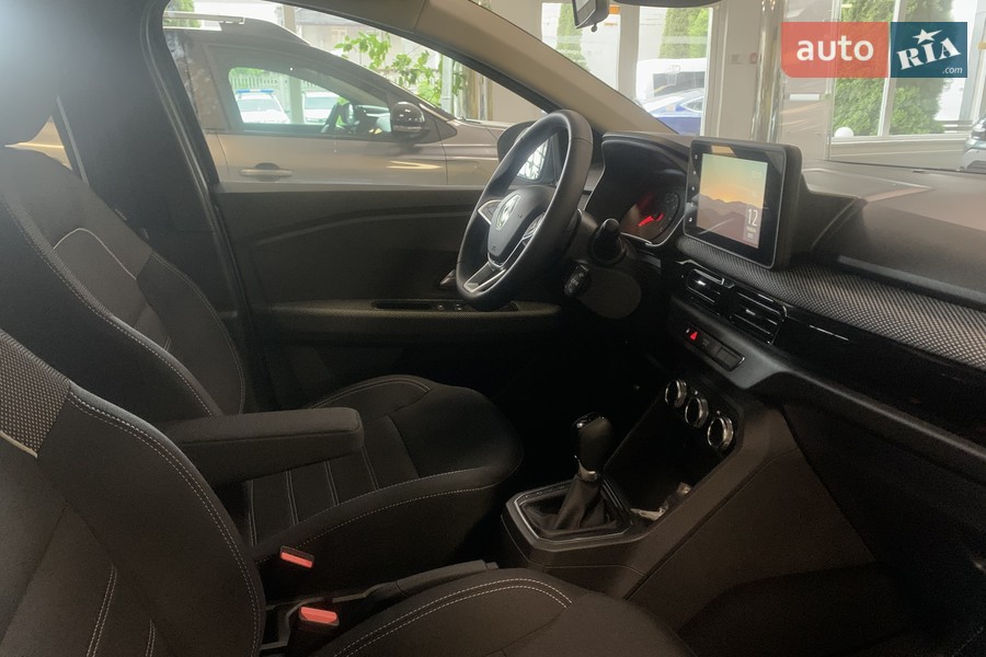 Renault Taliant - фото 18