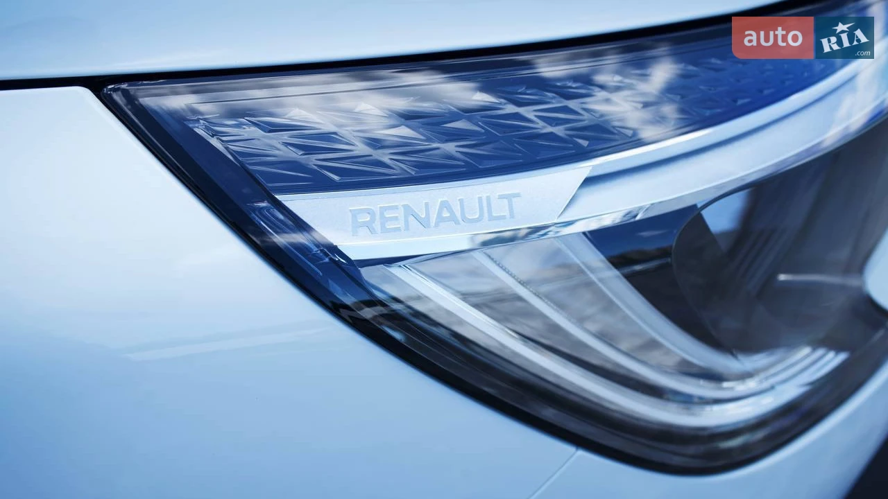 Renault-11
