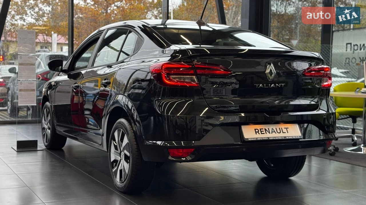 Renault-9