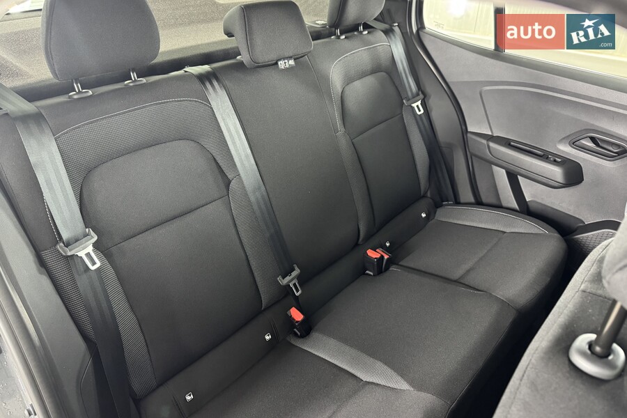 Renault Taliant - фото 21