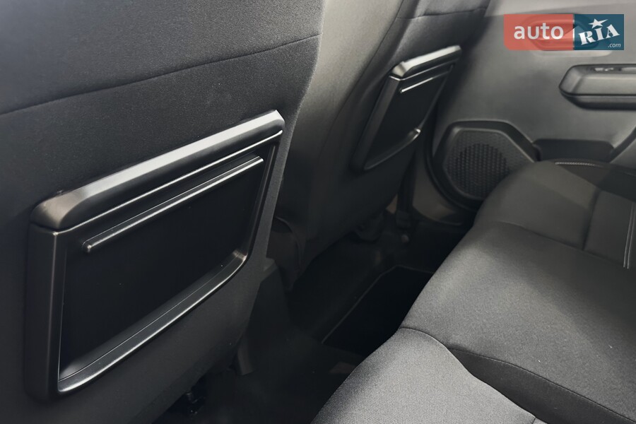 Renault Taliant - фото 15