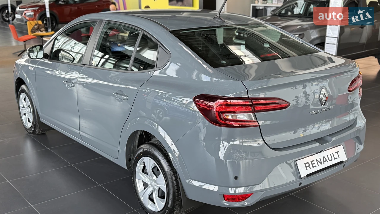 Renault-9
