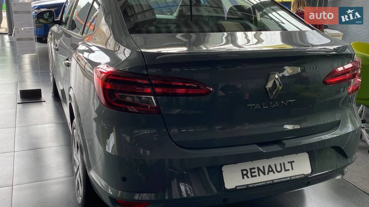 Renault-10