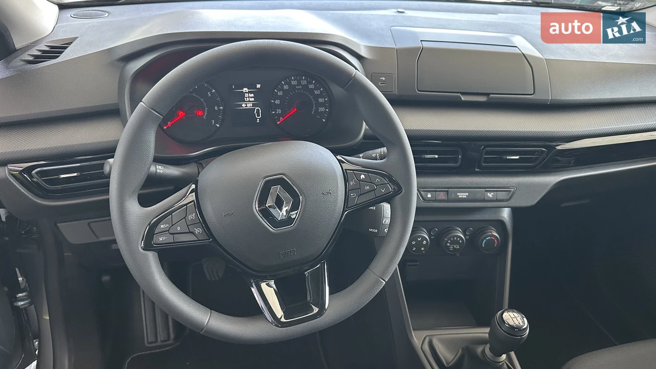Renault-3