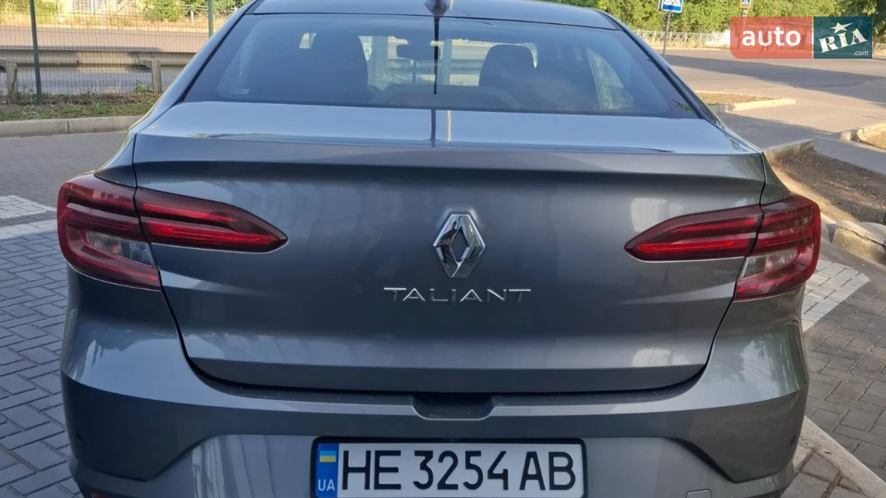 Renault-3