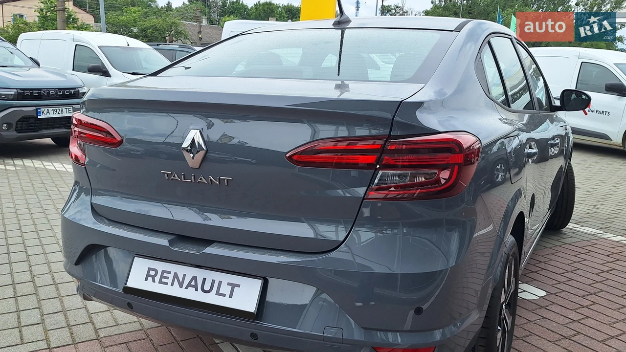 Renault-15