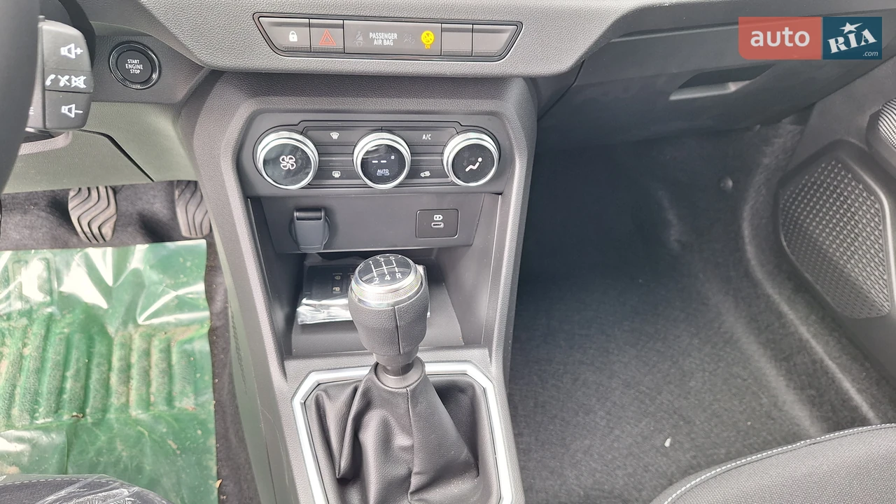 Renault-4