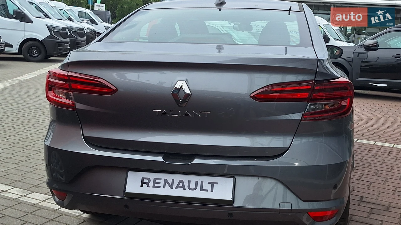Renault-10
