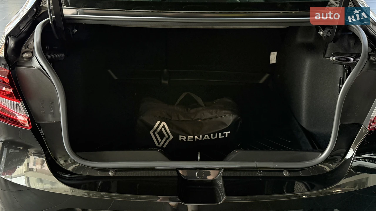 Renault-17